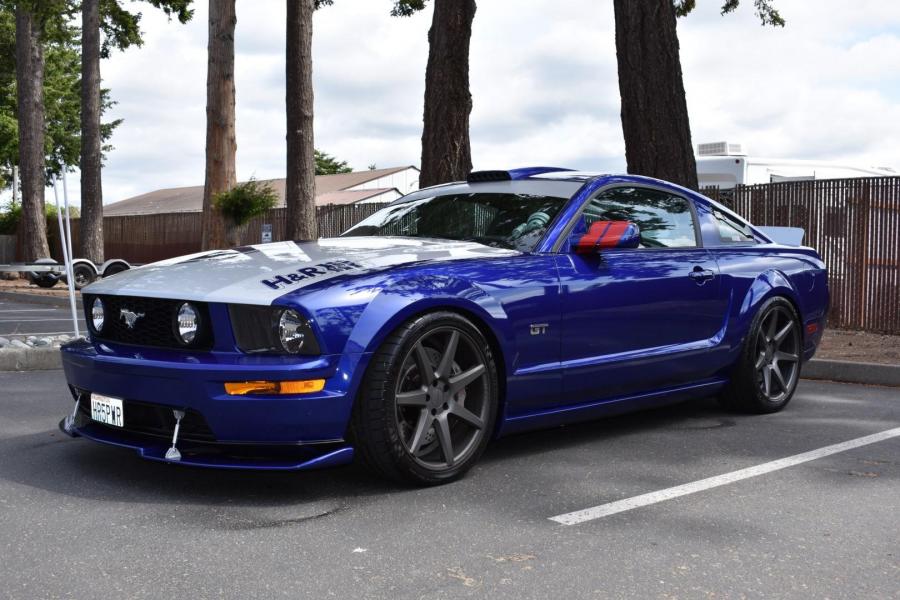  Ford Mustang GT Supercharged by H&R 2005 года  (фото 6 из 32)